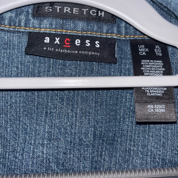 Axcess a Liz Claiborne company 1X denim Jean jacket. Plus size, EUC - Picture 3 of 4